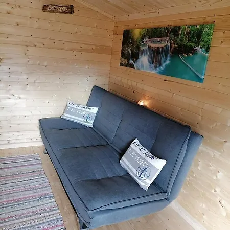 Apartment Schlaffass Und Hütte Mit Teich Klöch